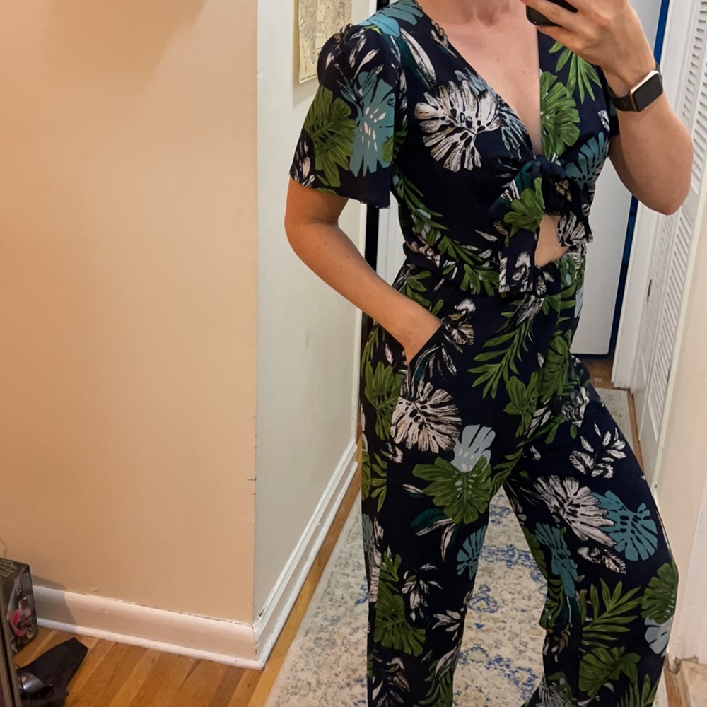 Tropical flowy jumpsuit